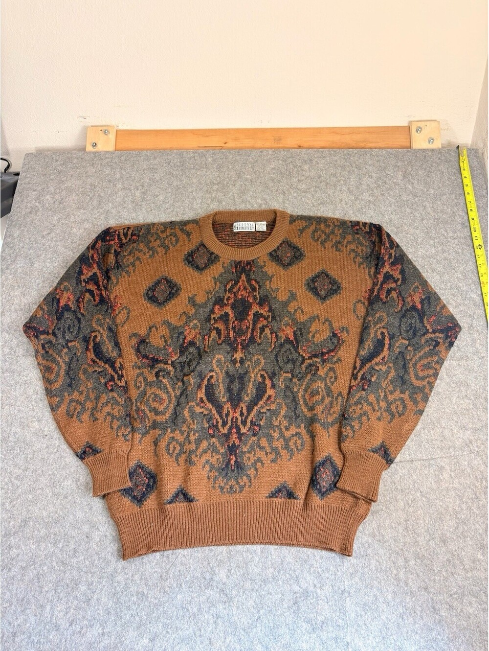 Vintage City Streets Sweater XLT Primary Colors Cosby 80s Dad